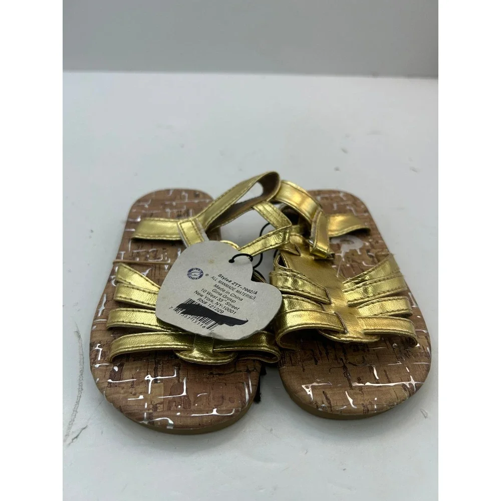 Gina Group Strappy Sandals Girls Size 9/10 Gold
